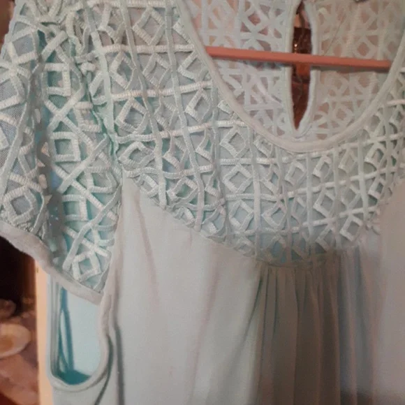 Blouse - Picture 3 of 9